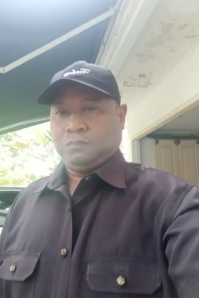 Mencari pekerjaan tetep