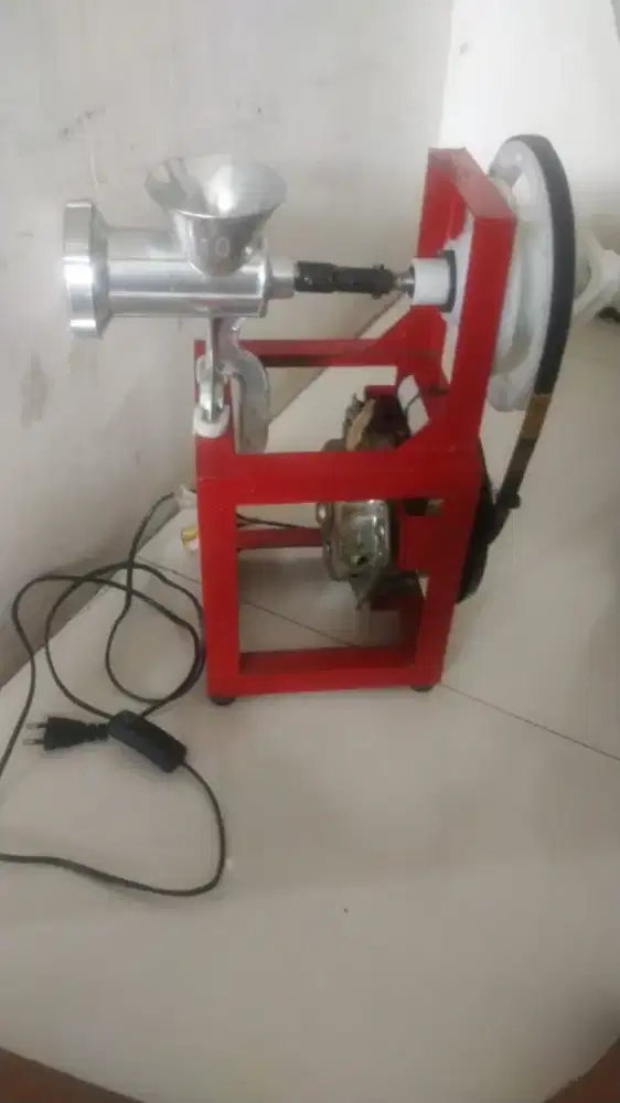 Mesin penggiling serbaguna