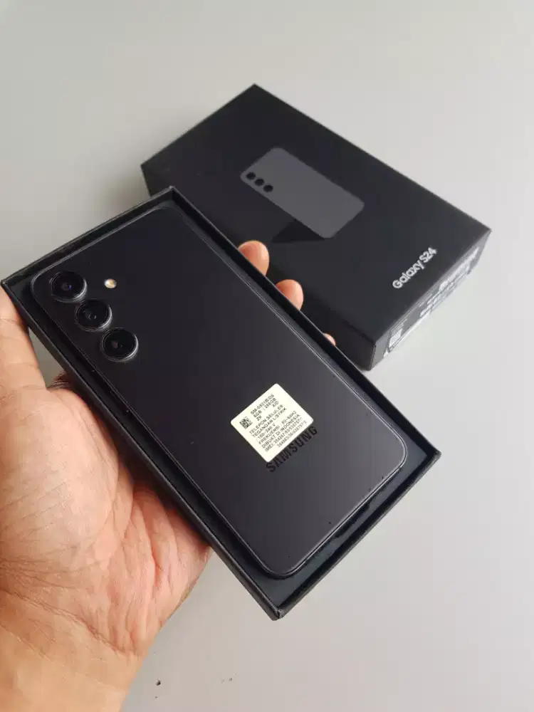 Samsung S24 8/256 Basic, Masih Garansi, bs tt
