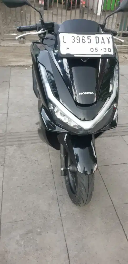 Km 04 ribu PCX 160 th 2025 mewah pjk baru 05-2026