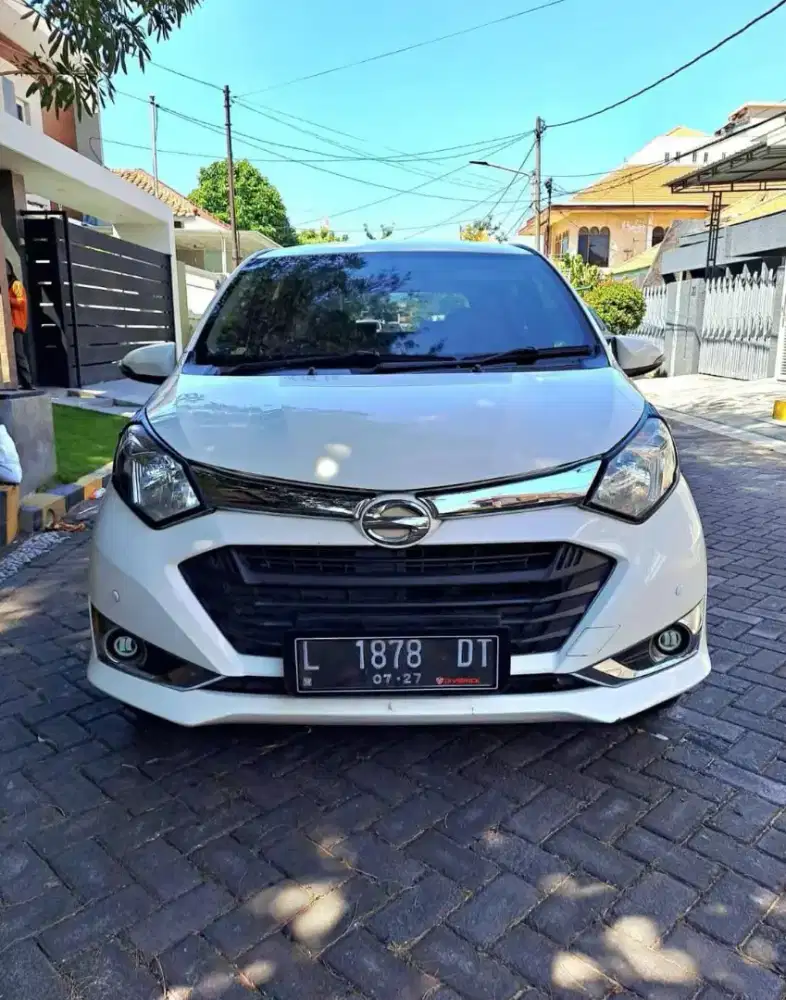 Daihatsu Sigra 1.2 R Dlx Bensin Matic 2017