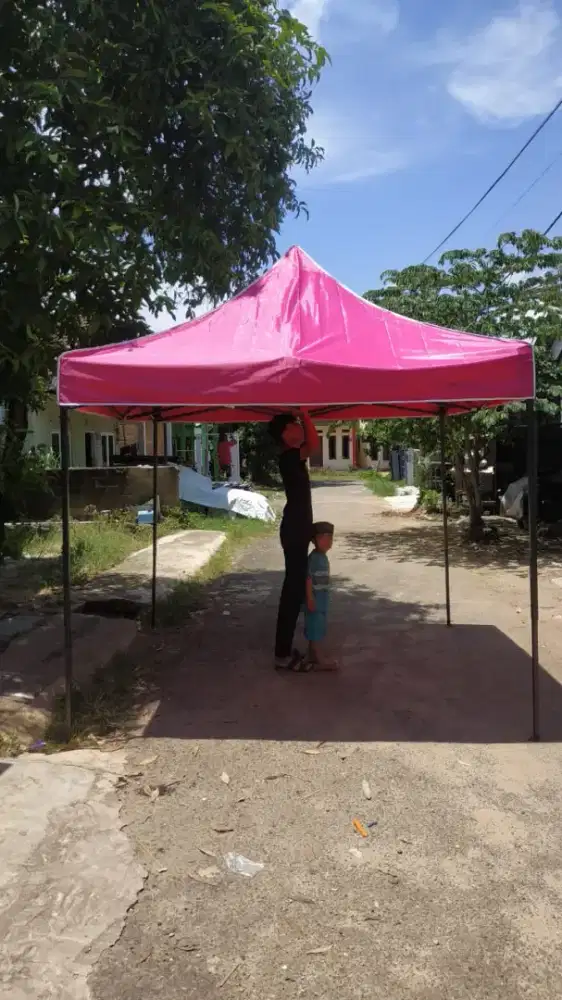 Tenda lipat matic praktis gazebo portable buat jualan