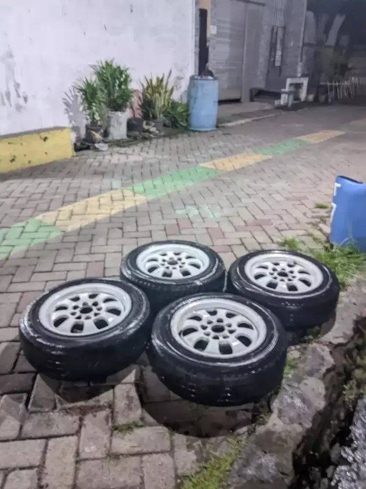 Velg r14 oem peugeot 504 rare antik