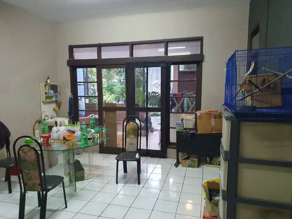 Dijual Rumah di Pusat Kota Bandung (Sayap Otista)