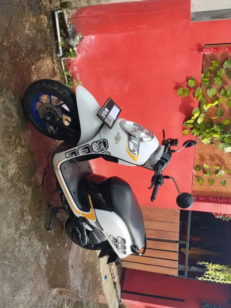 Jual Scoopy 2017