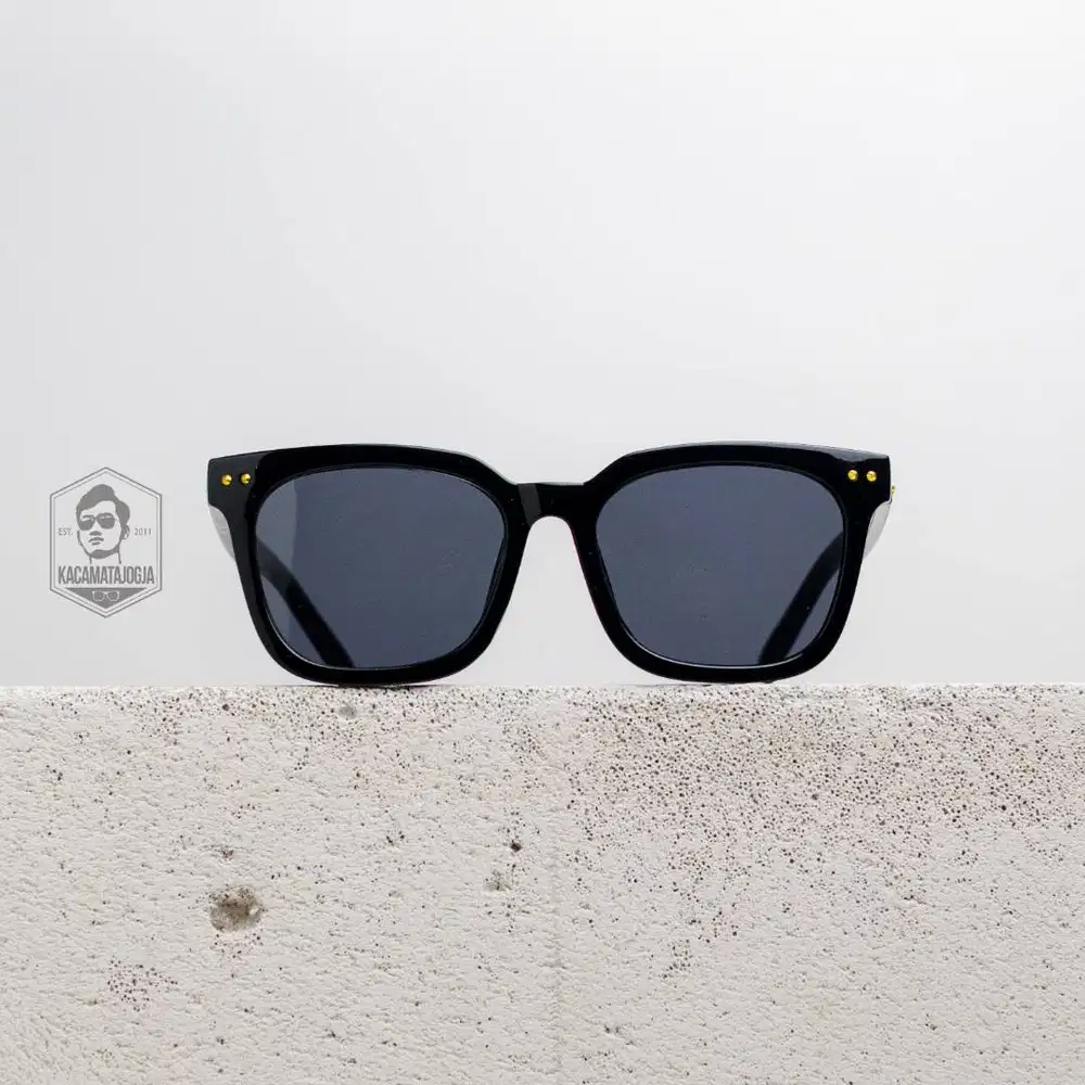 Kacamata Jogja - Kacamata Sunglasses Simple Keren - Dawala 01