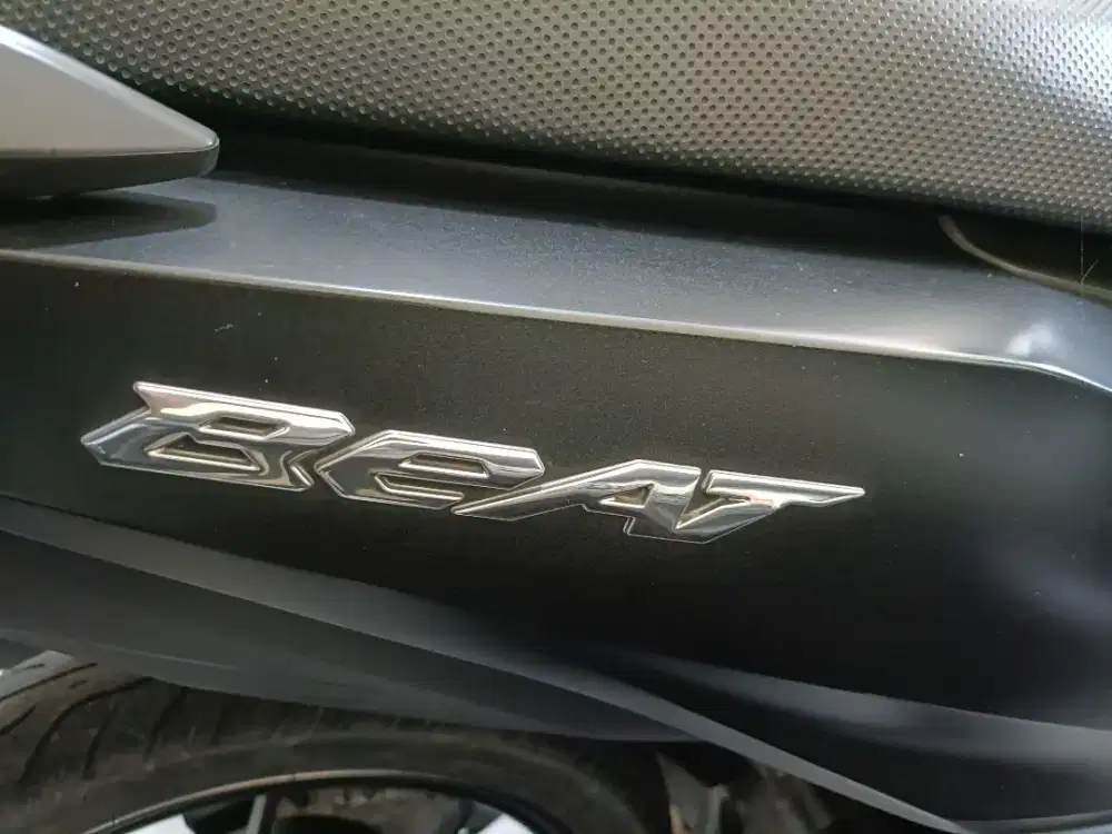 Hitam doff HONDA BEAT DELUXE ESP CBS ISS EXCLSV FI ECO 2022 km low