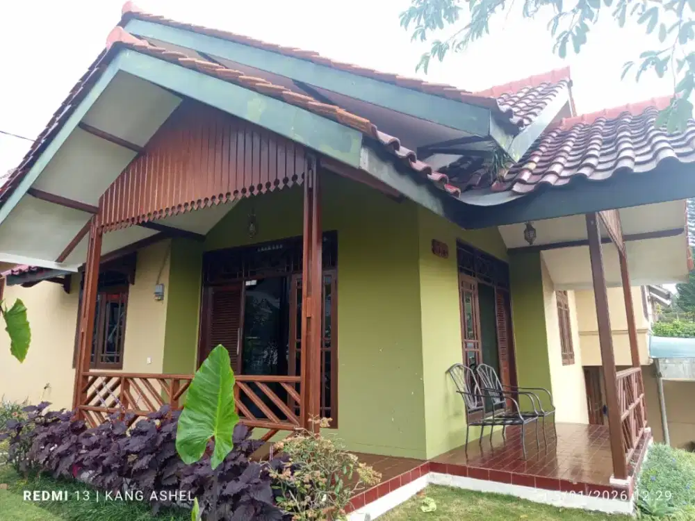 Di jual butuh vila mewah lokasi vila Orchid siap huni berikut isi nya