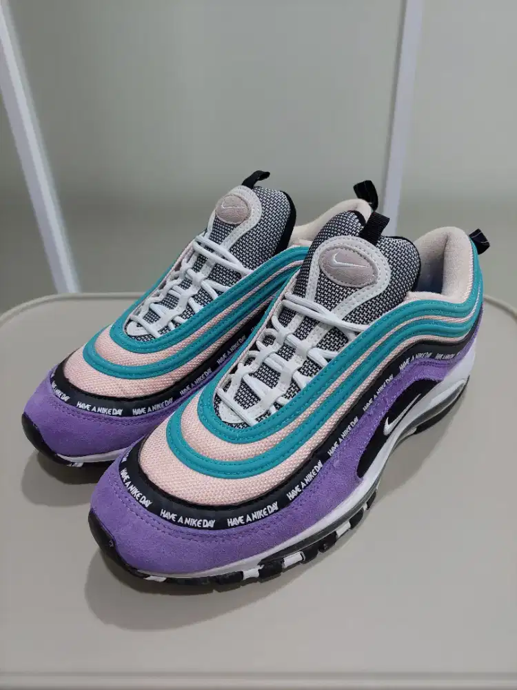 Sepatu Nike Air Max 97 Have a Nike Day - size 42,5