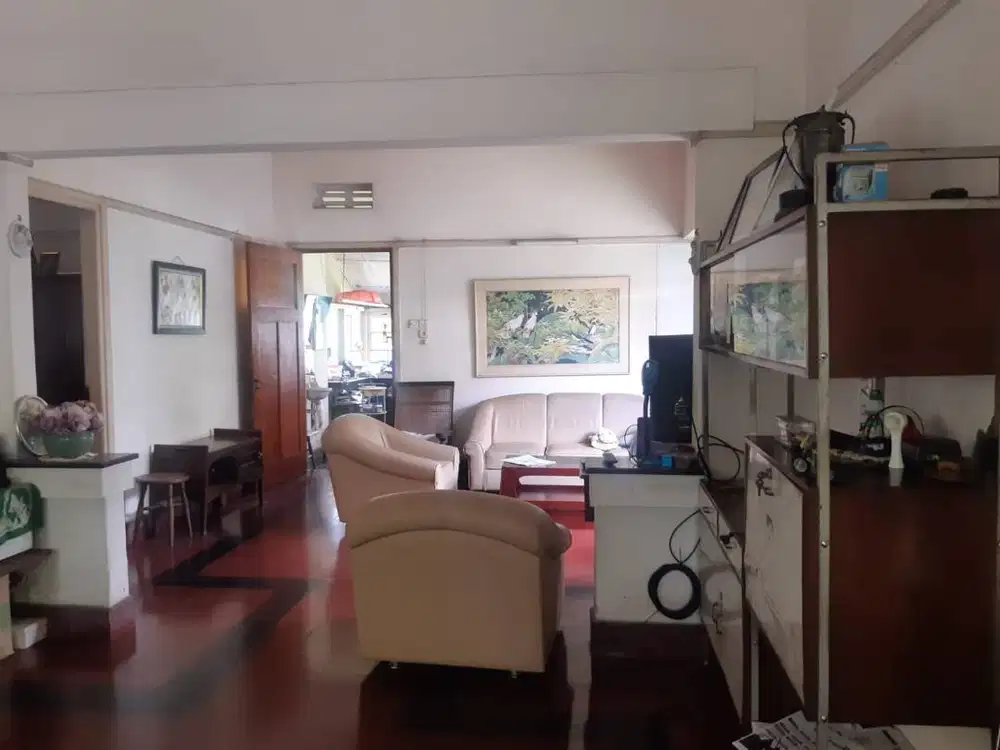 Dijual Rumah Nyaman Heritage Sayap Riau Bandung