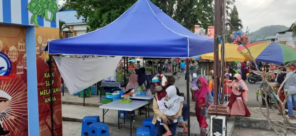 Tenda Lipat matic praktis gazebo portable payung buat jualan