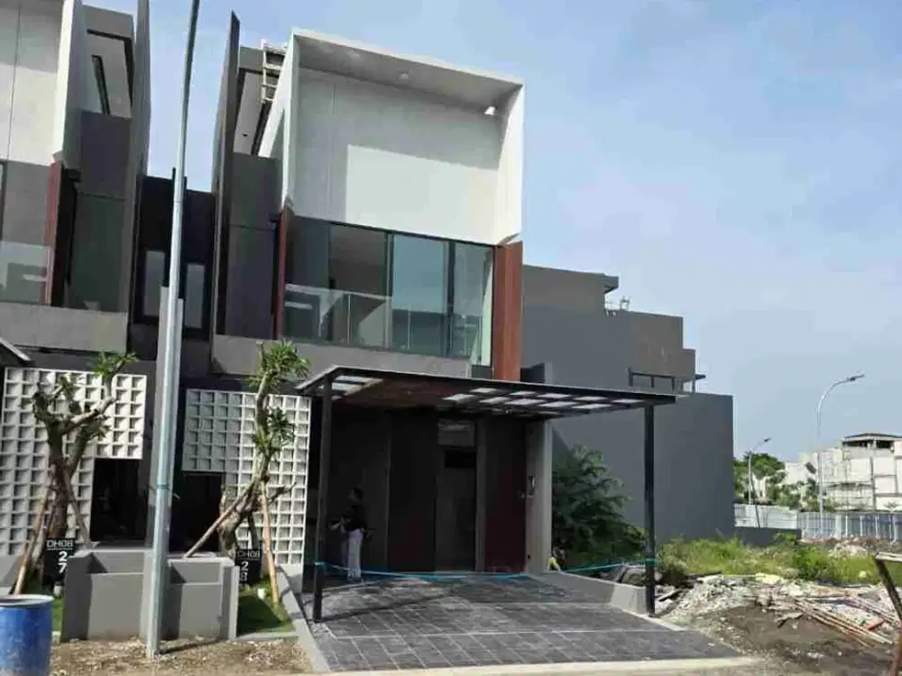 Disewakan BARU Gress rumah Dempsey Hill Citraland