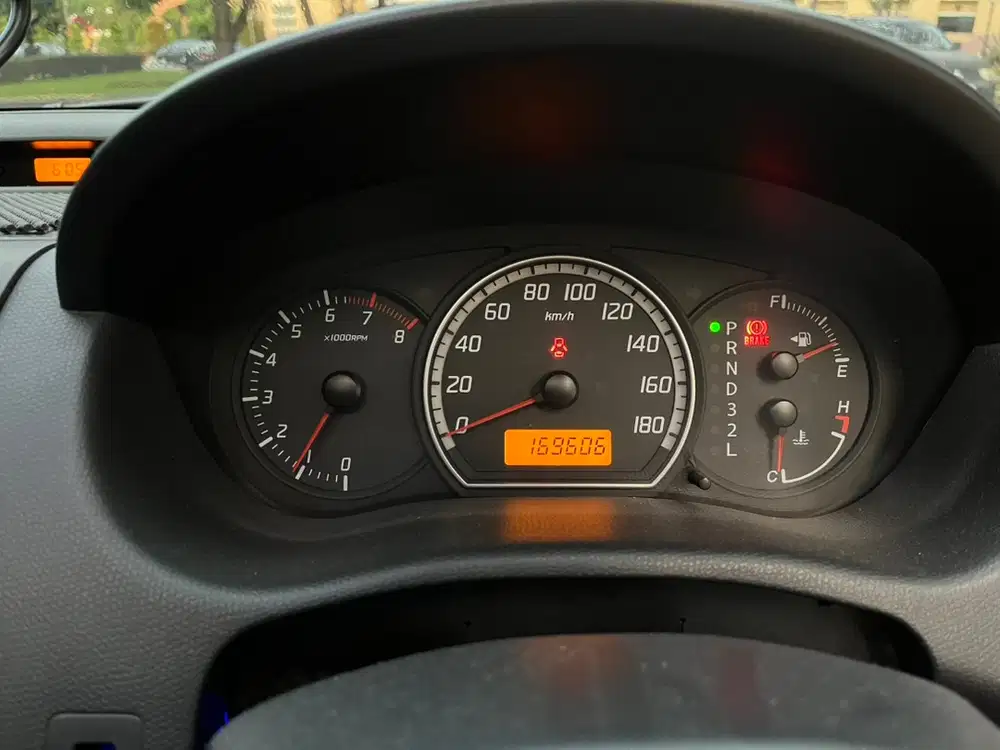 Suzuki Swift 2008 Bensin