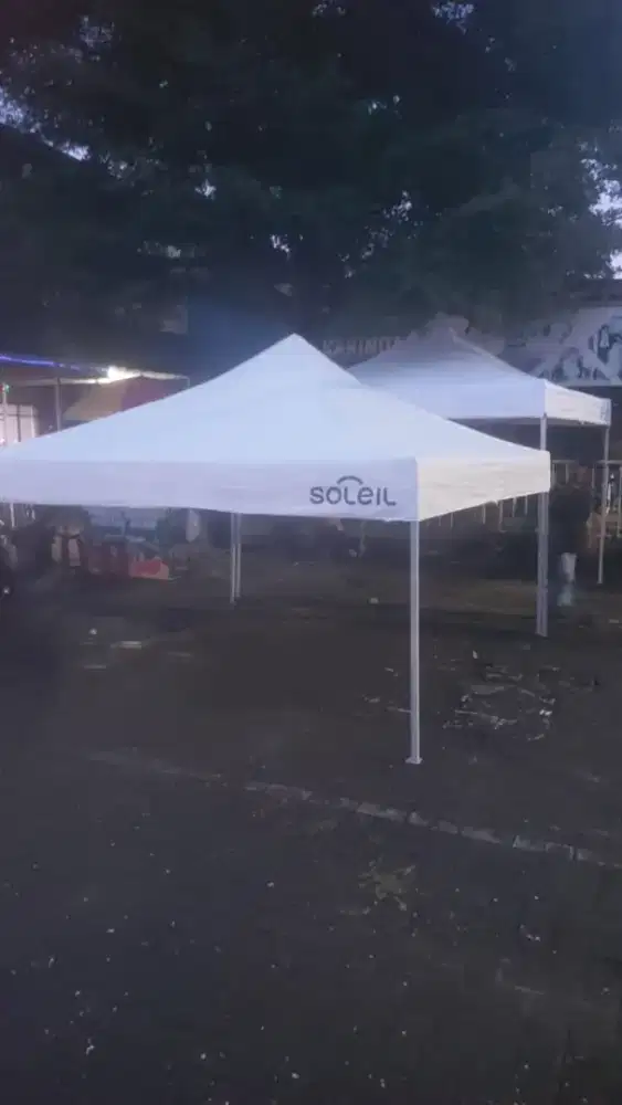 Tenda Lipat matic praktis gazebo portable payung buat jualan