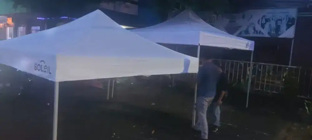 Tenda Lipat matic praktis gazebo portable payung buat jualan