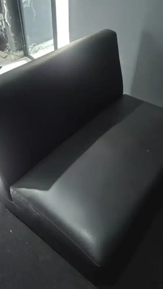 Sofa Panjang bekas