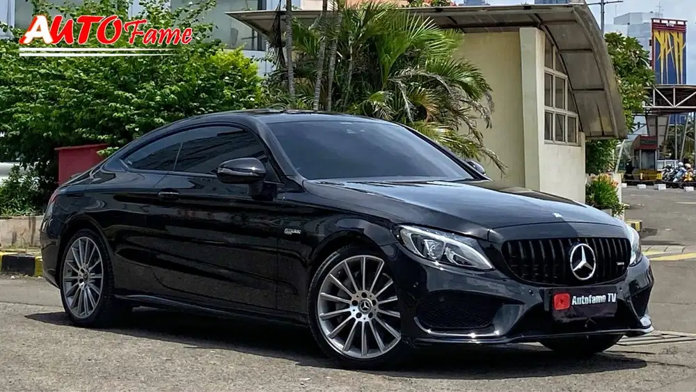 Mercedes Benz C300 AMG Coupe 2017 Electric Sunroof