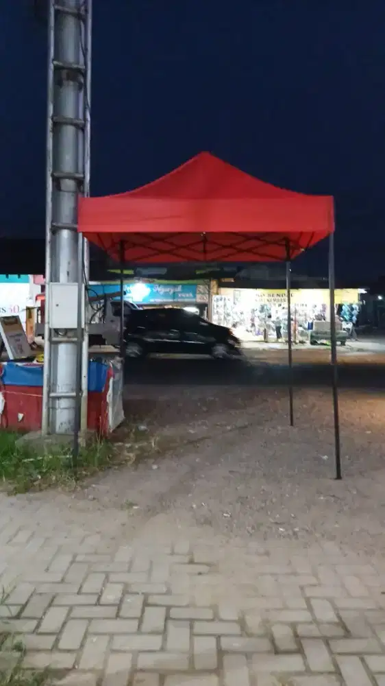 Tenda lipat matic praktis gazebo portable payung buat jualan