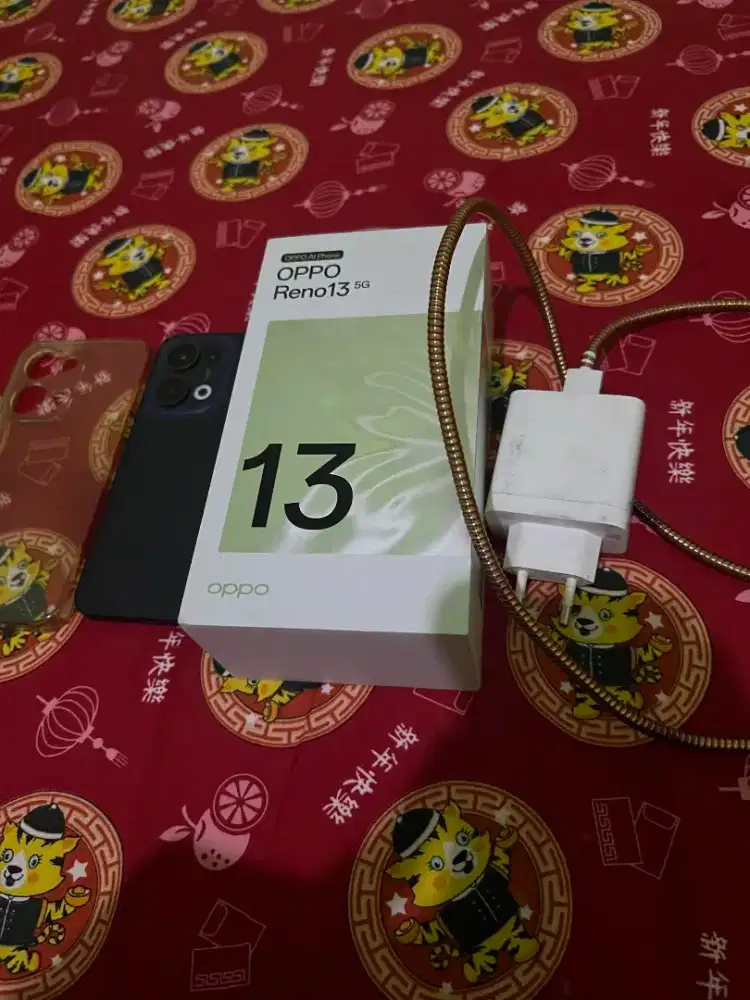 Oppo Reno 13 5G 12/256 Second Bekas