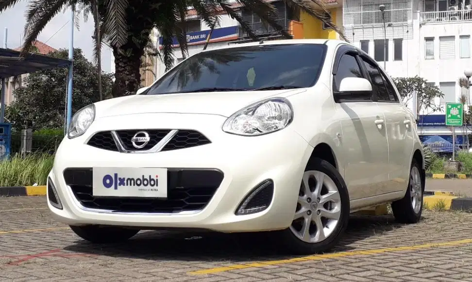 TDP 6,JT Nissan March 1.2 XS Bensin-AT Hitam 2018