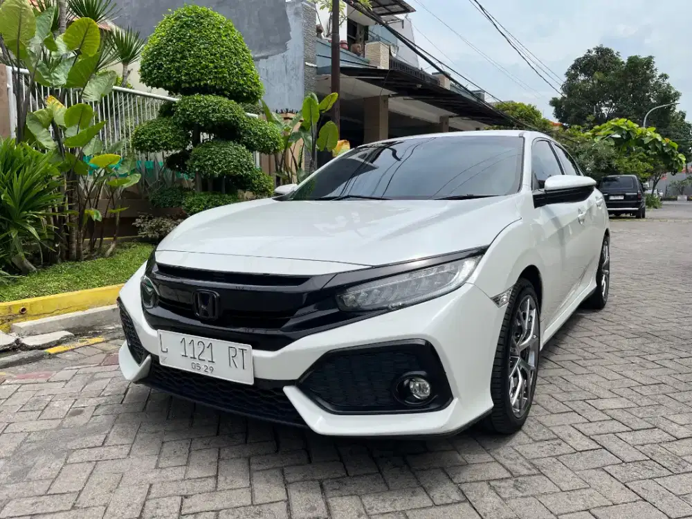 Honda Civic HB Turbo 2018 Km 69 rb /O8l3 3335 8l66