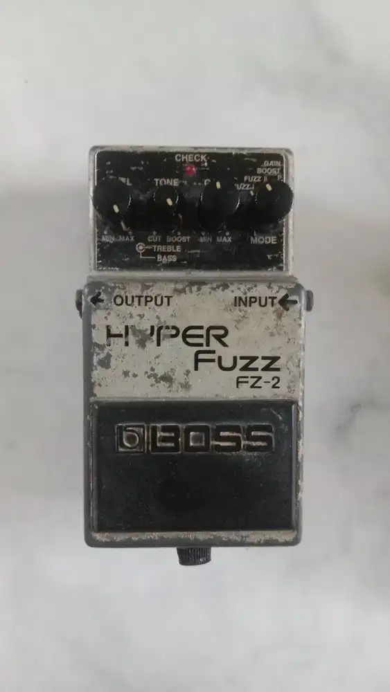 Boss hyper fuzz fz2