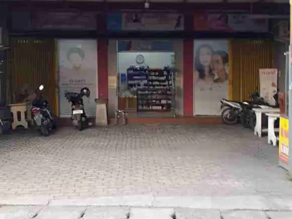 Jual Rumah Usaha / Ruko Raya Wage Aloha Taman Sidoarjo