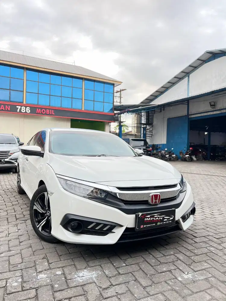 Honda Civic 1.5 Turbo ES A/T Putih 2016  Accord city hatchback vios