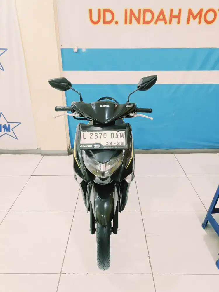 Hitam strip hijau neon YAMAHA MIO GEAR NON S BLUECORE 2023 KM LOW