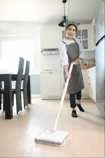 Lowongan art dan momong anak