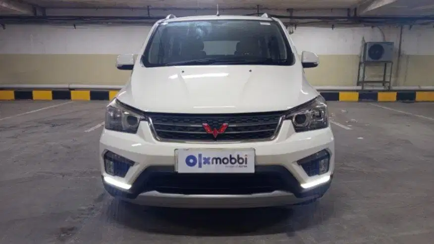DP MURAH Wuling Confero S 1.5 C Bensin-MT 2017  CERFB