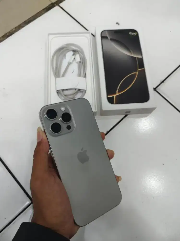 Iphone 16 pro max 256gb ibox