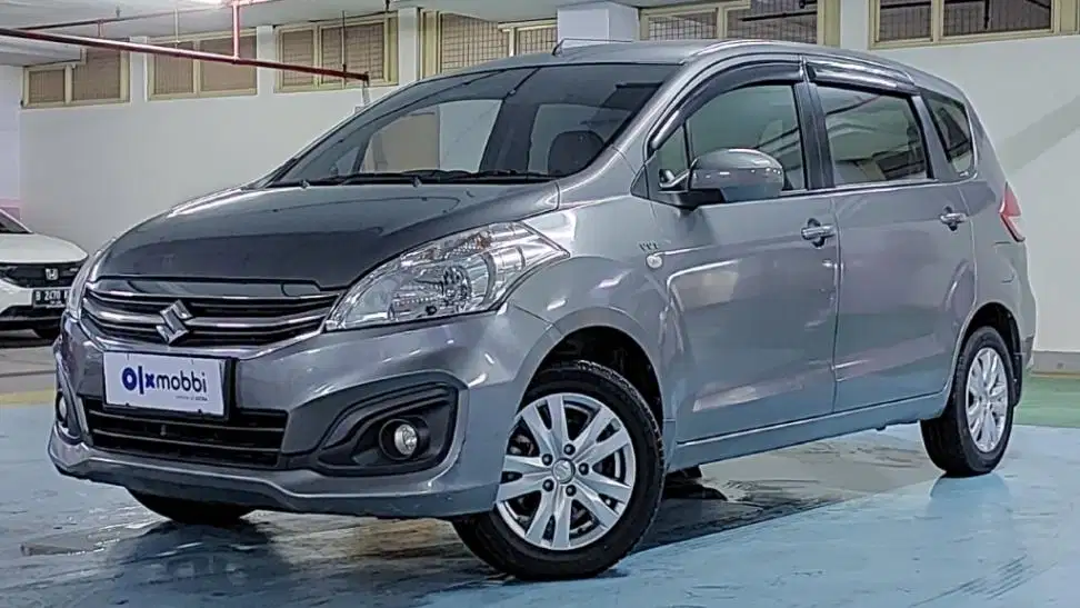 TDP 7,JT Suzuki Ertiga 1.4 GL Bensin-MT Abu-Abu 2018