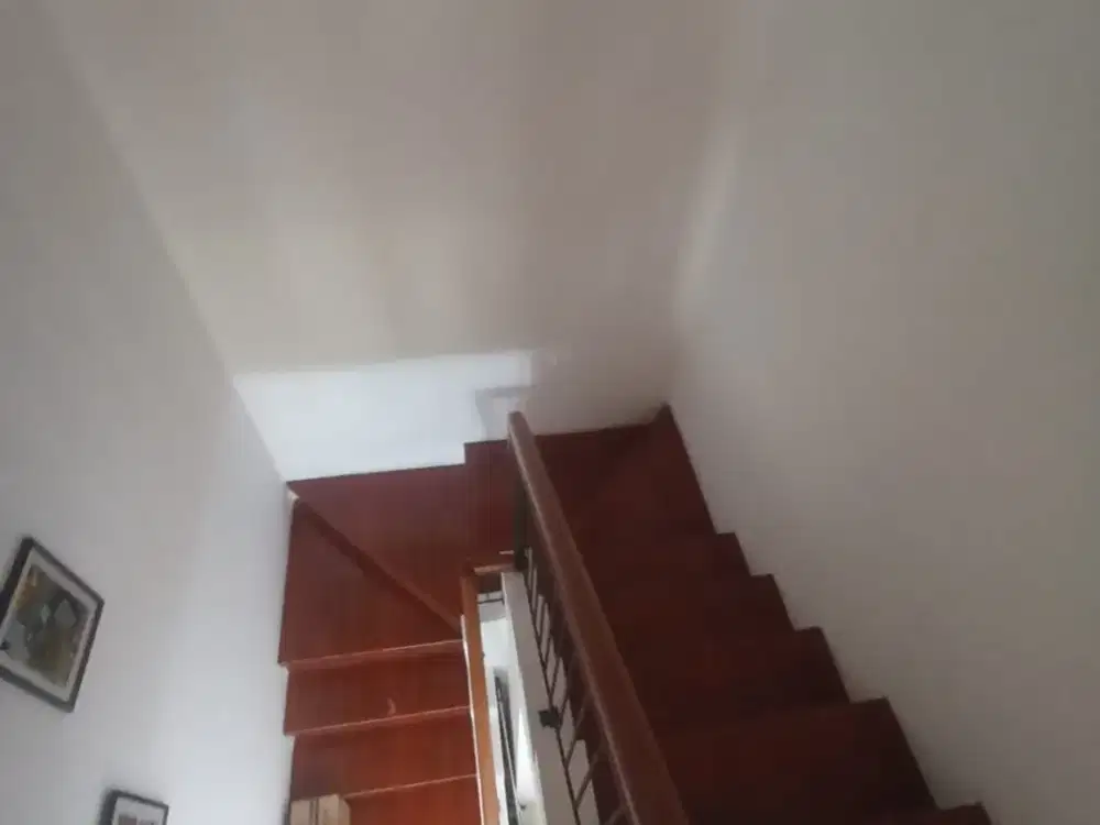 Di jual rumah raffles hills cibubur dalam cluster