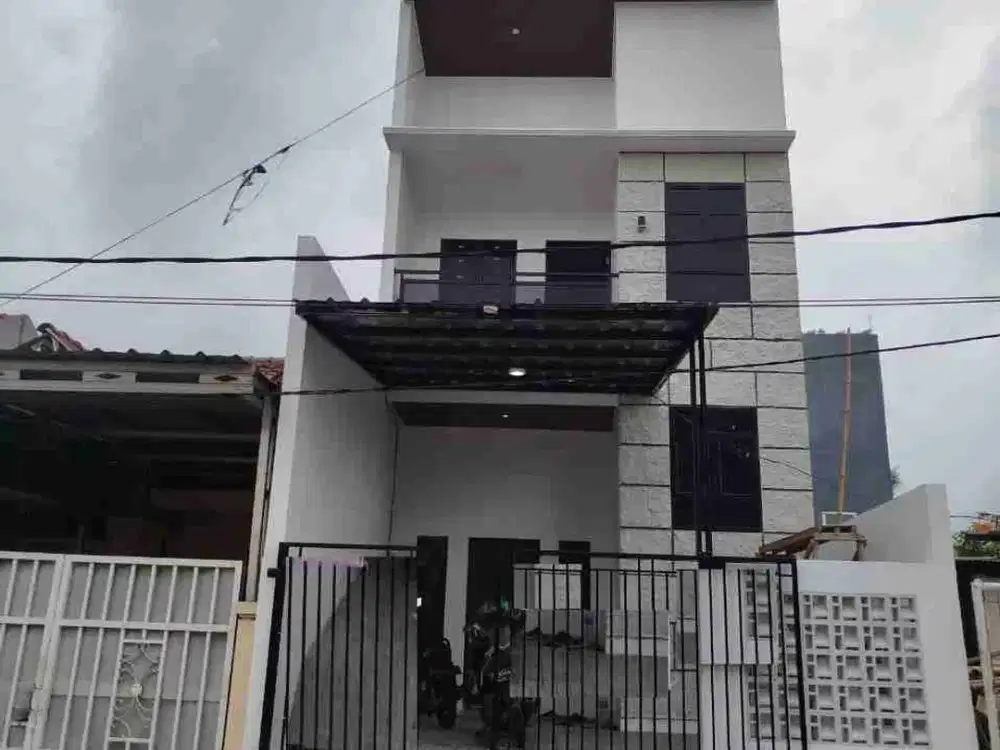 Dijual rumah minimalis dua lantai diharapan indah Bekasi barat