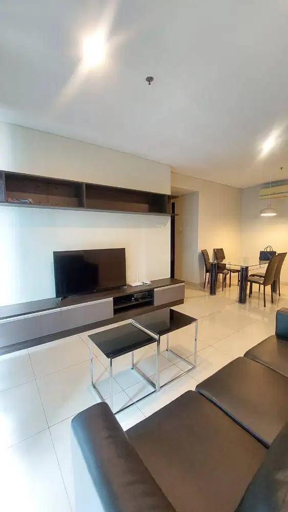 Disewakan central  park type 2 bed roo,m furnished