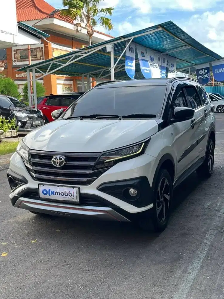 Like New - Toyota Rush 1.5 S Bensin AT 2020 Putih