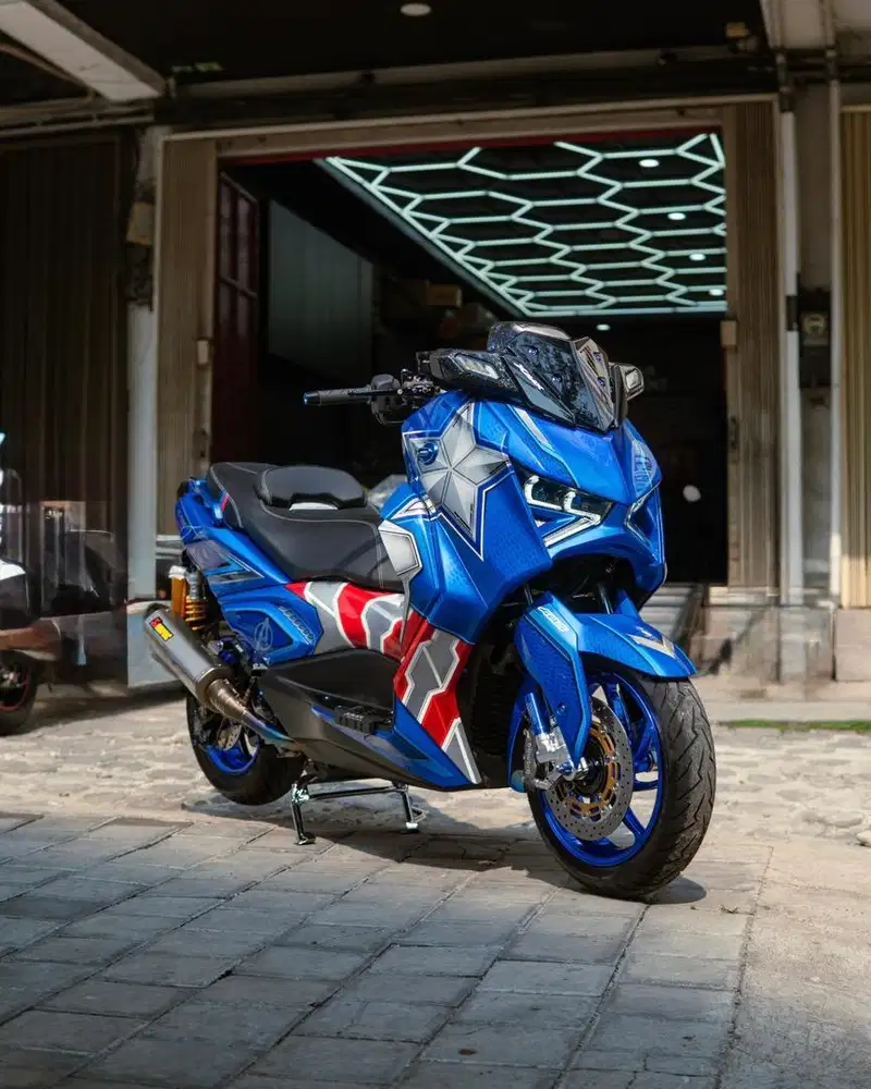 Yamaha xmax (hitam) tahun 2023 full modifikasi km 600 perak