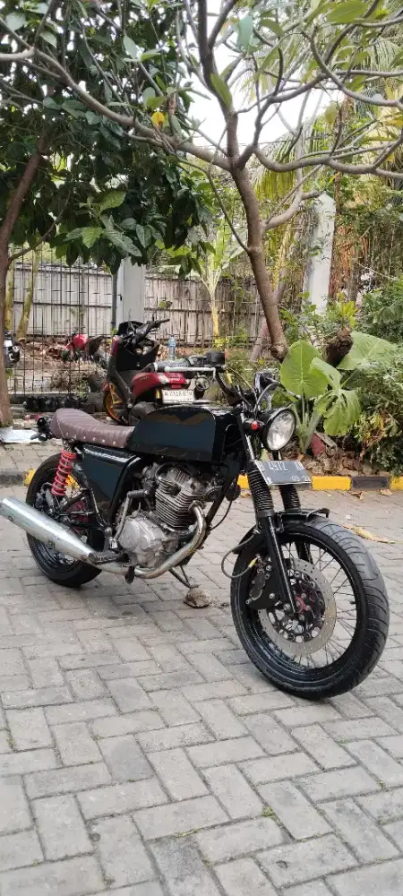 Honda CB100 / Japs Style