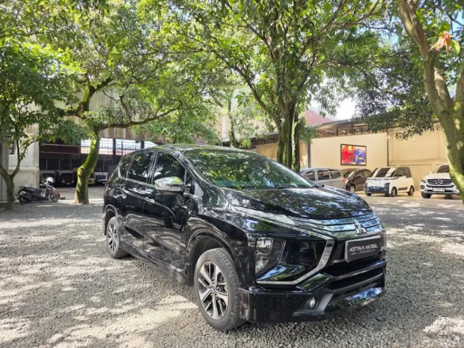 Mitsubishi Xpander 1.5 Ultimate AT Matic 2019 ASTINAMOBIL No Stargazer