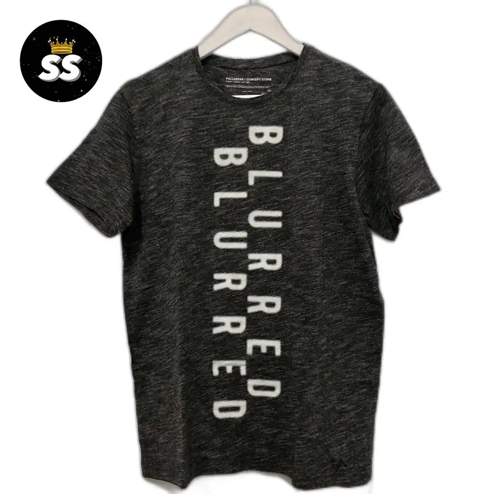 Pull & Bear kaos warna abu abu Blurred