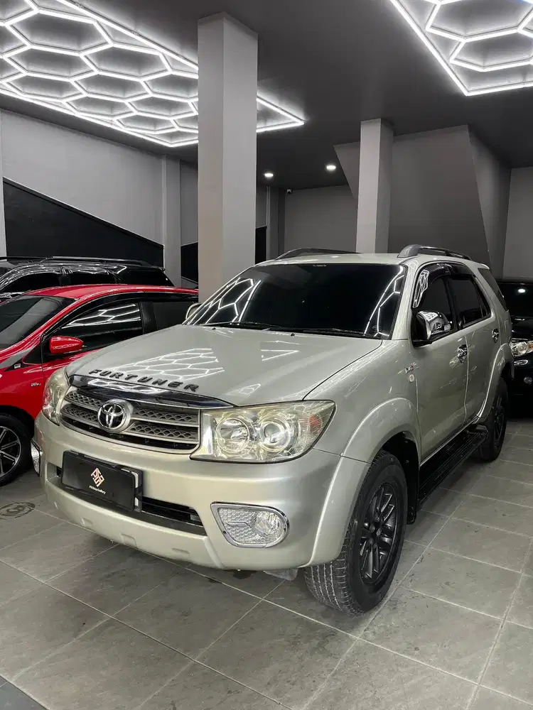 Toyota Fortuner 2011 Diesel