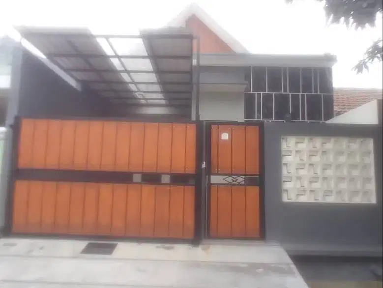 Jual Rumah Moderen di Villa indah permai ,Teluk pucung bekasi (C0822)