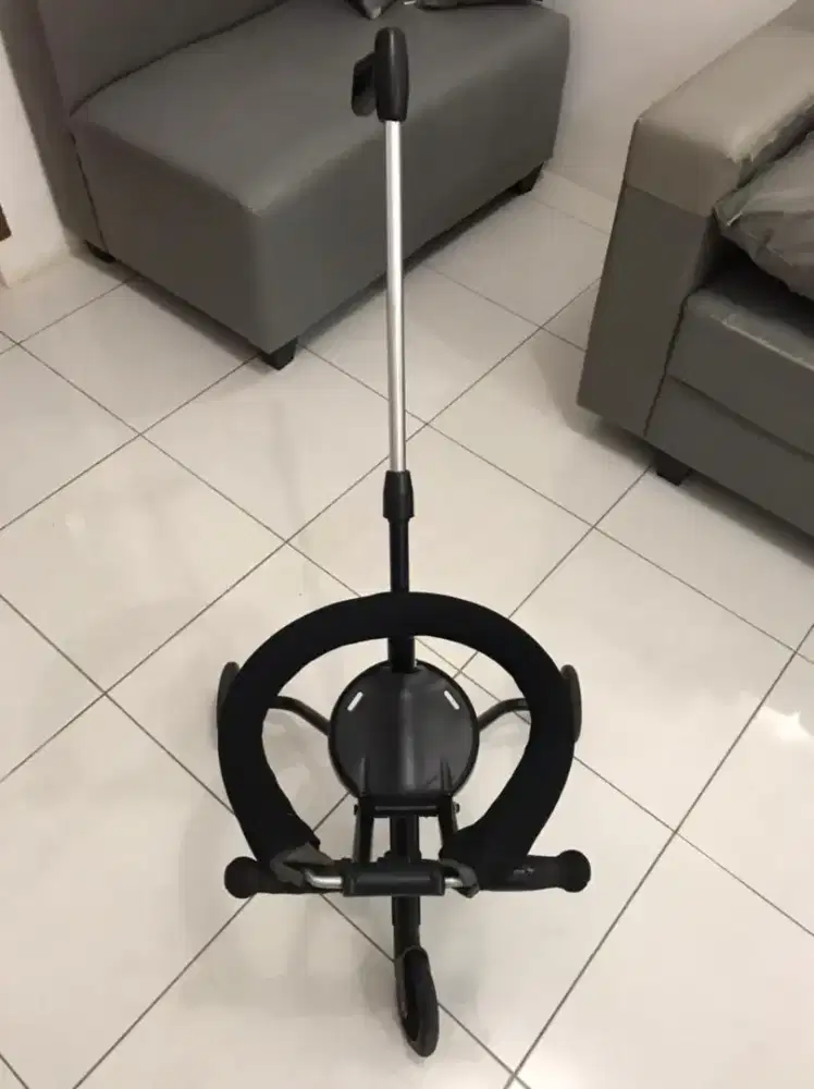 Dorongan bayi roda 3