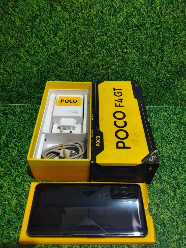 Poco F4 GT 5G Ram 12/256 GB Mulus Fullset No Minus Garansi