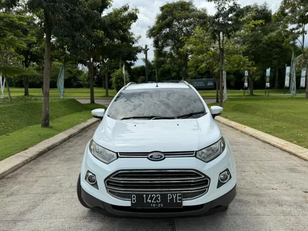 Ford Ecosport Titanium Automatic 2015 Putih