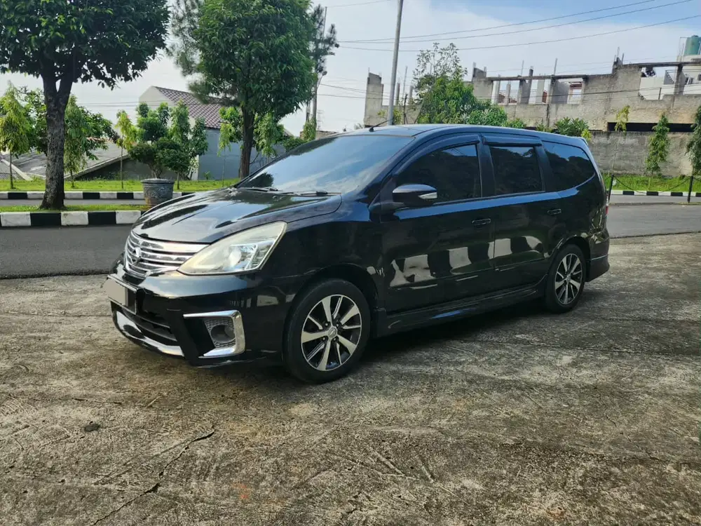 Nissan Grand livina 2016 Bensin