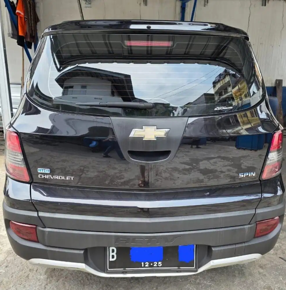 DIJUAL CHEVROLET SPIN ACTIVE 1.5 AT 2015