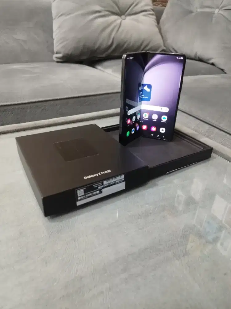 Samsung Z fold 5 12/512gb