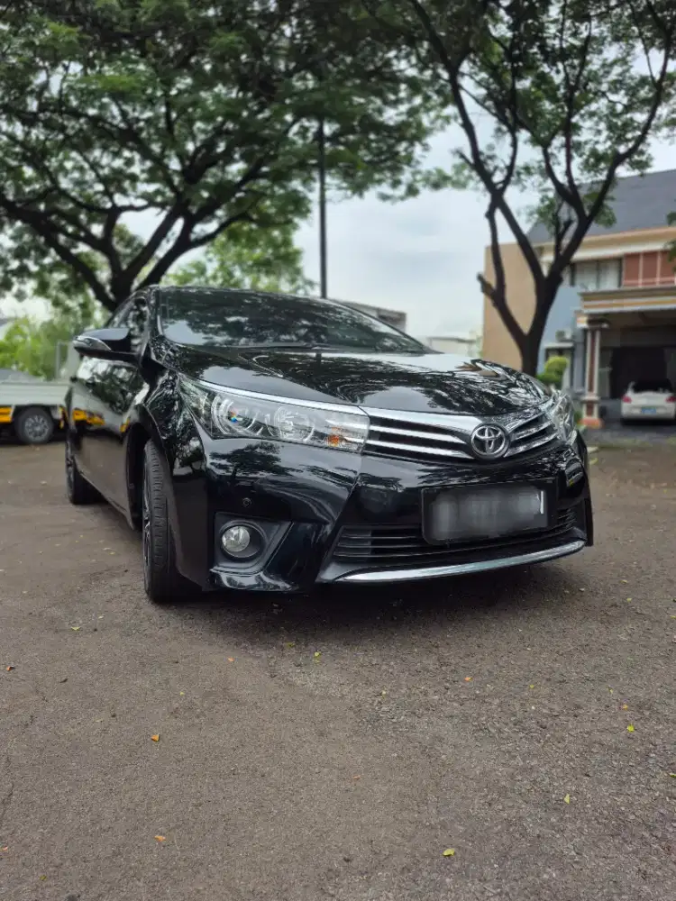Toyota Corolla Altis V A/T 2016 km 90rban